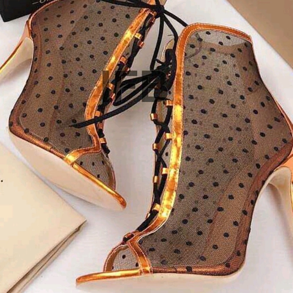 Meet your Posher, Miri